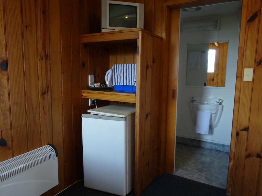 Ninety Mile Beach Holiday Park Waipapakauri 客房 照片