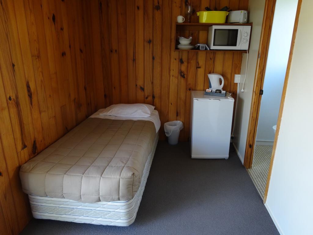 Ninety Mile Beach Holiday Park Waipapakauri 客房 照片